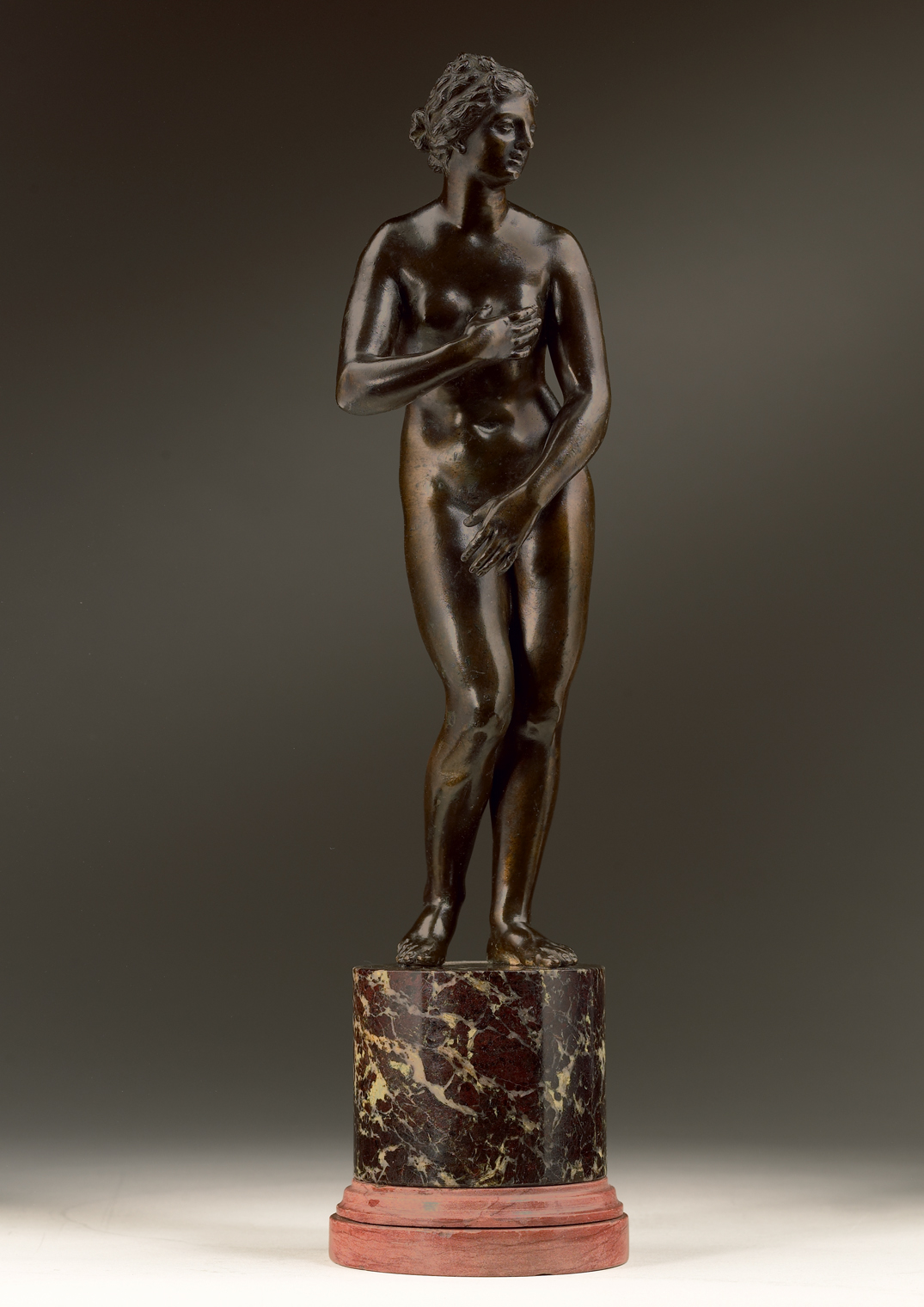 48. Venus de ’Medici